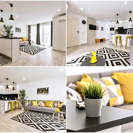 Luxury Sea View Penthouse, Hortensia Apartments, Cristianos, Tenerife 아파트