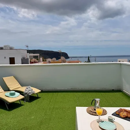 Luxury Sea View Penthouse, Hortensia Apartments, Cristianos, Tenerife 아파트 로스크리스티아노스