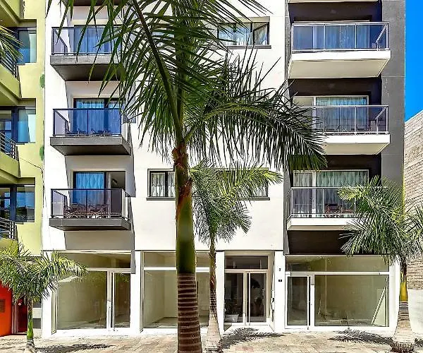 Luxury Penthouse Sea View Apartments, Cristianos, Tenerife Apartamento